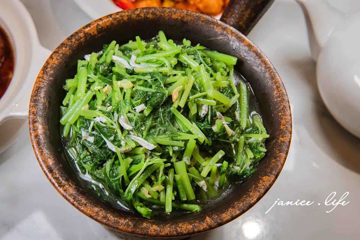 左爺爺風味小館 台北市北投區明德路59號 台北北投餐廳推薦 家庭聚會聚餐餐廳推薦 捷運明德站 謝師宴 團體包場 紅燒獅子頭 可外送外帶餐廳 台北聚餐餐廳推薦 潔妮食旅生活 左爺爺風味小館菜單
