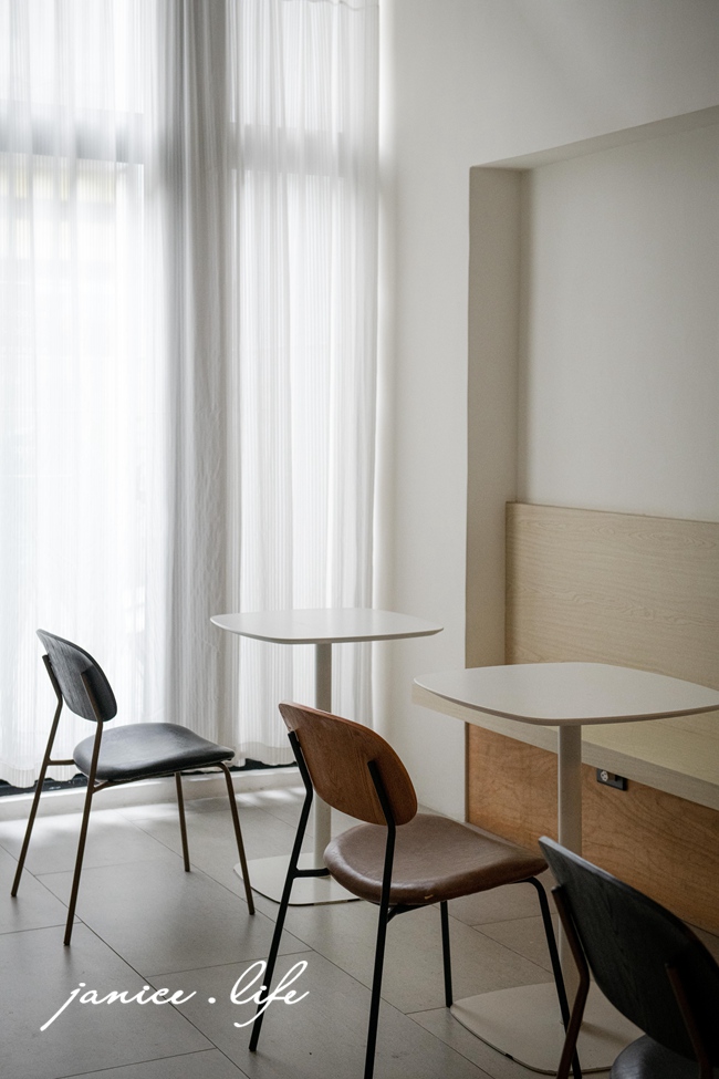 雲林住宿 雲林斗六住宿 斗宅旅店 INN LOBBY 雲林縣斗六市龍潭南路7-17號 斗宅旅店電話 斗宅旅店停車 潔妮食旅生活 雲林旅遊 雲林斗六旅遊 斗南住宿 雲林飯店