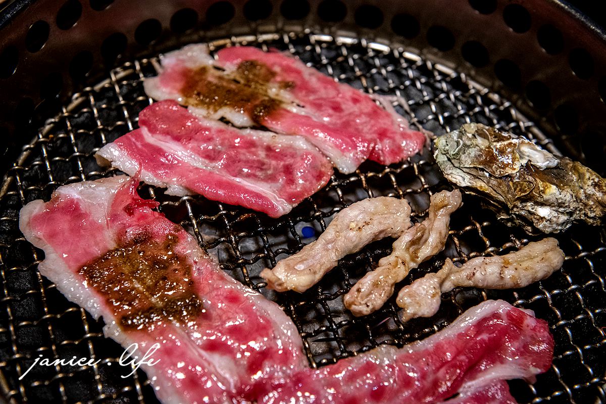 赤富士日式燒肉鍋物桃園店 桃園燒肉吃到飽 桃園火鍋吃到飽 桃園吃到飽推薦 赤富士日式燒肉鍋物桃園店菜單 赤富士日式燒肉鍋物桃園店停車 赤富士日式燒肉鍋物價位 赤富士日式燒肉鍋物生日優惠 潔妮食旅生活 桃園美食 桃園市桃園區復興路190號2樓 akafuji
