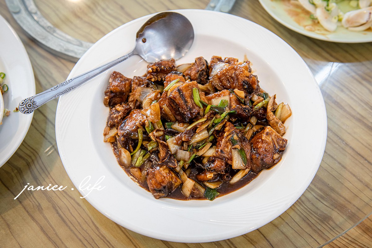 Domicile春 台東縣成功鎮大同路65-8號 台東成功美食 台東聚會餐廳推薦 台東成功美食 台東海鮮 Domicile春菜單 潔妮食旅生活