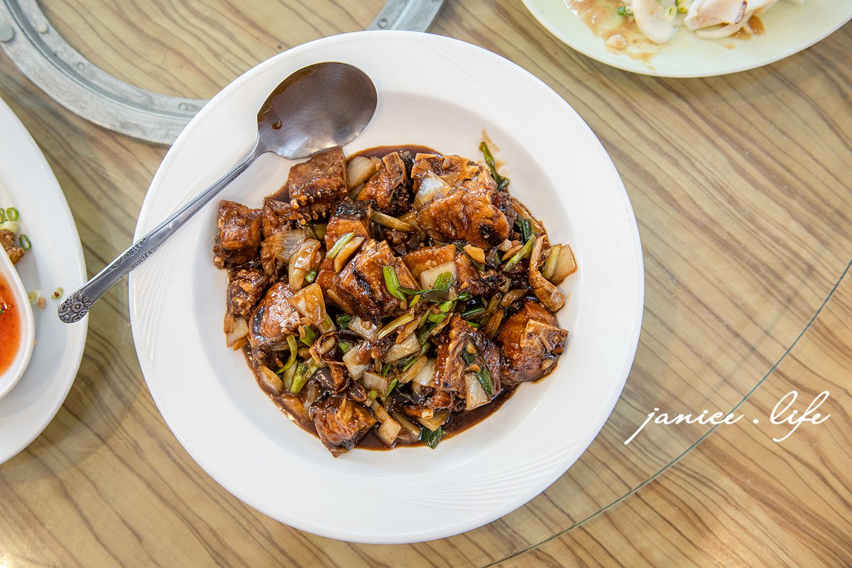 Domicile春 台東縣成功鎮大同路65-8號 台東成功美食 台東聚會餐廳推薦 台東成功美食 台東海鮮 Domicile春菜單 潔妮食旅生活
