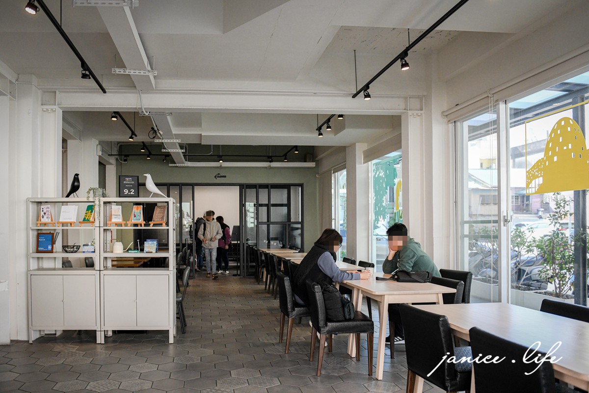 偶然行旅 Meant To Be 嘉義市東區蘭井街167號 嘉義飯店 嘉義住宿 文化路夜市 偶然行旅停車 潔妮食旅生活 嘉義旅遊 偶然行旅訂房 MeantToBeHotel
