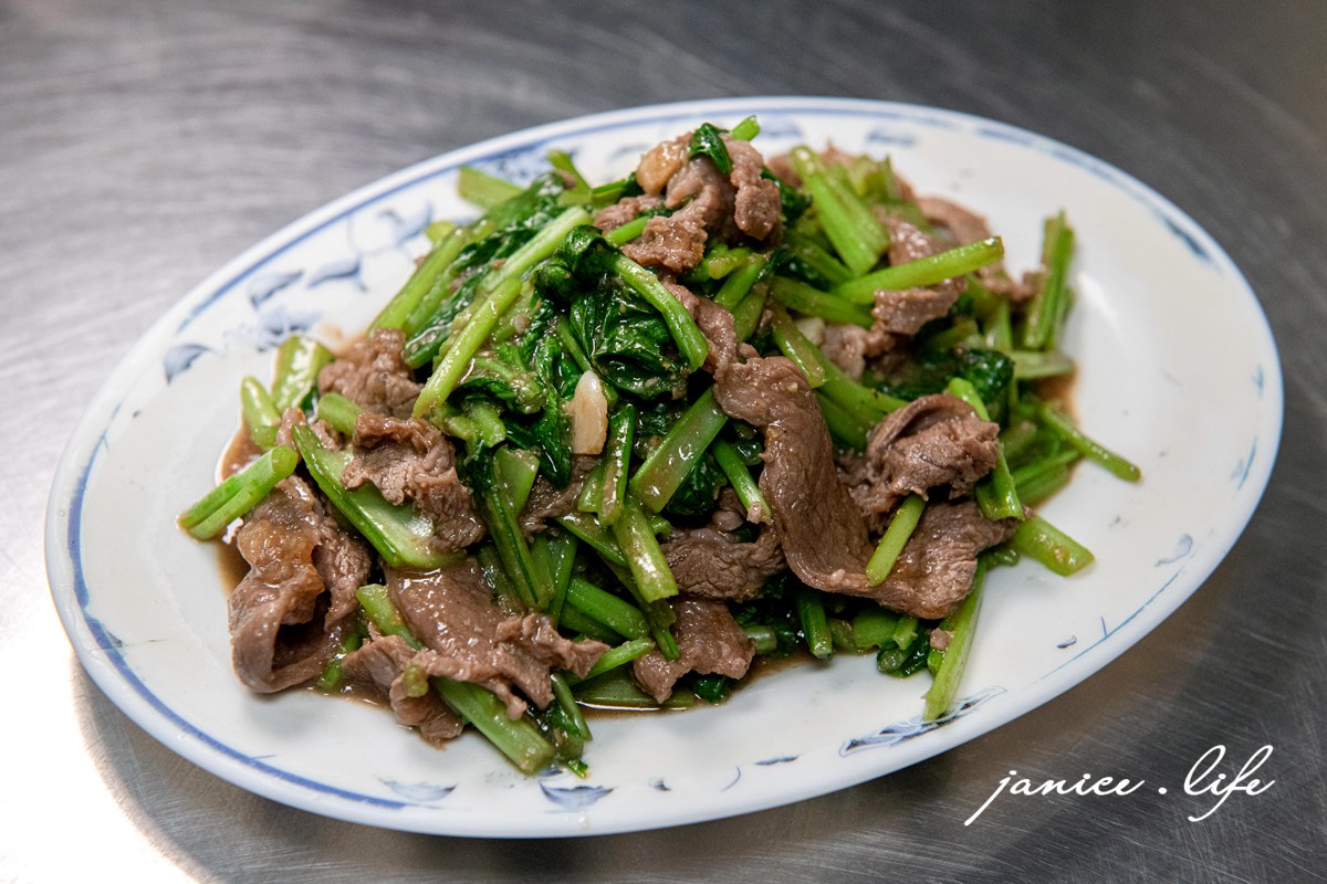 屏東南州美食|南州羊肉店|在地人也很常吃的羊肉老店|苦瓜羊肉.沙茶羊肉.羊肉湯 - 第5張圖 屏東南州美食 南州羊肉店 屏東縣南州鄉仁里路60號 苦瓜羊肉 屏東羊肉 潔妮食旅生活 屏東旅遊 南州羊肉店菜單