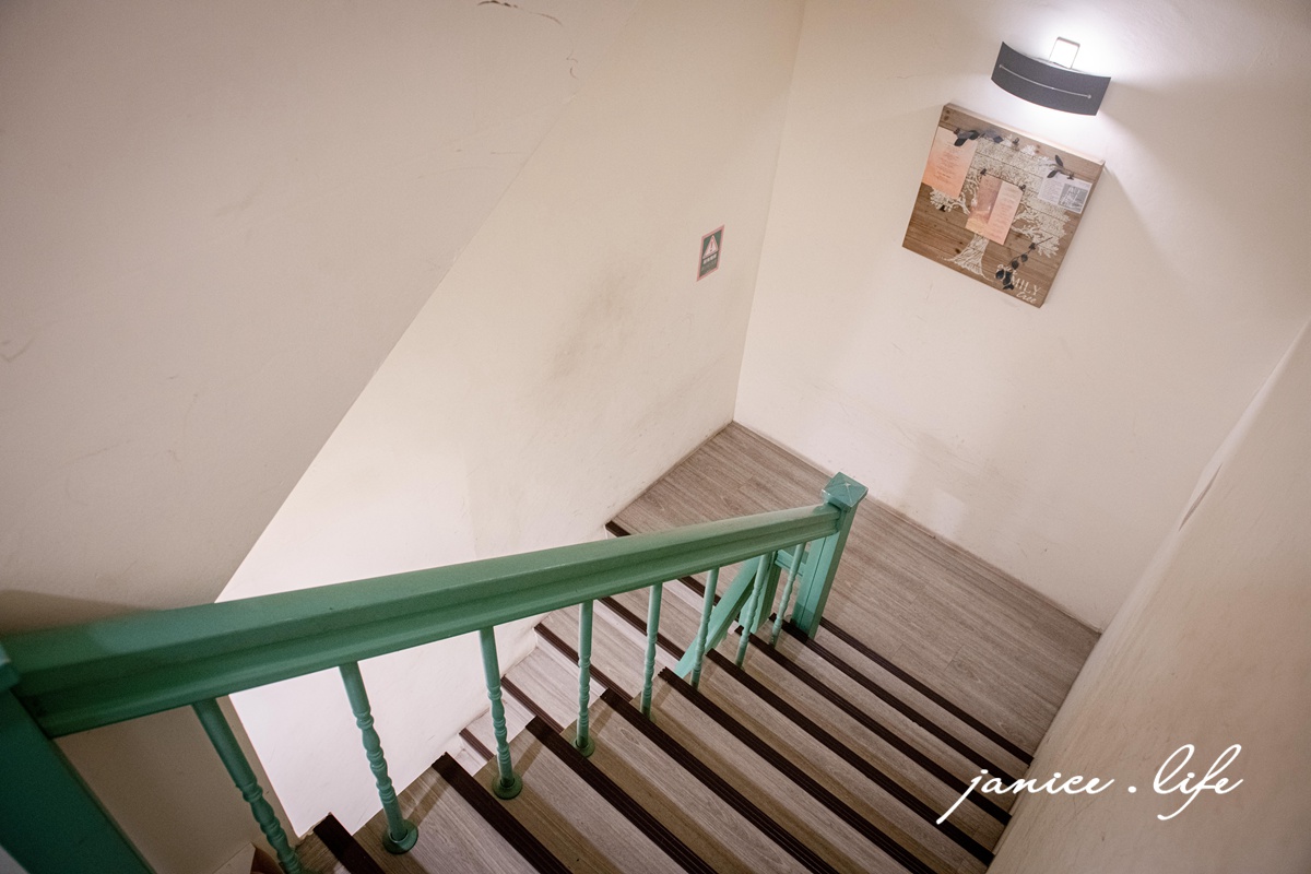 拾青春Legumes 桃園市中壢區中央西路二段34號 拾青春菜單 拾青春停車 中壢約會餐廳 中壢餐廳推薦 潔妮食旅生活 拾青春低消 中壢美食 地中海料理 儀式感 中壢寵物友善餐廳 