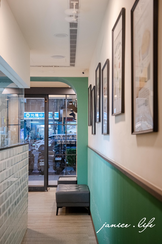 拾青春Legumes 桃園市中壢區中央西路二段34號 拾青春菜單 拾青春停車 中壢約會餐廳 中壢餐廳推薦 潔妮食旅生活 拾青春低消 中壢美食 地中海料理 儀式感 中壢寵物友善餐廳 