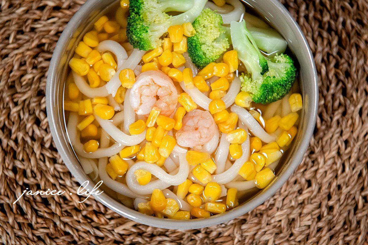 玄羽皇家滴雞精 玄羽皇家雞油蔥醬 滴雞精推薦 潔妮食旅生活 滴雞精開箱