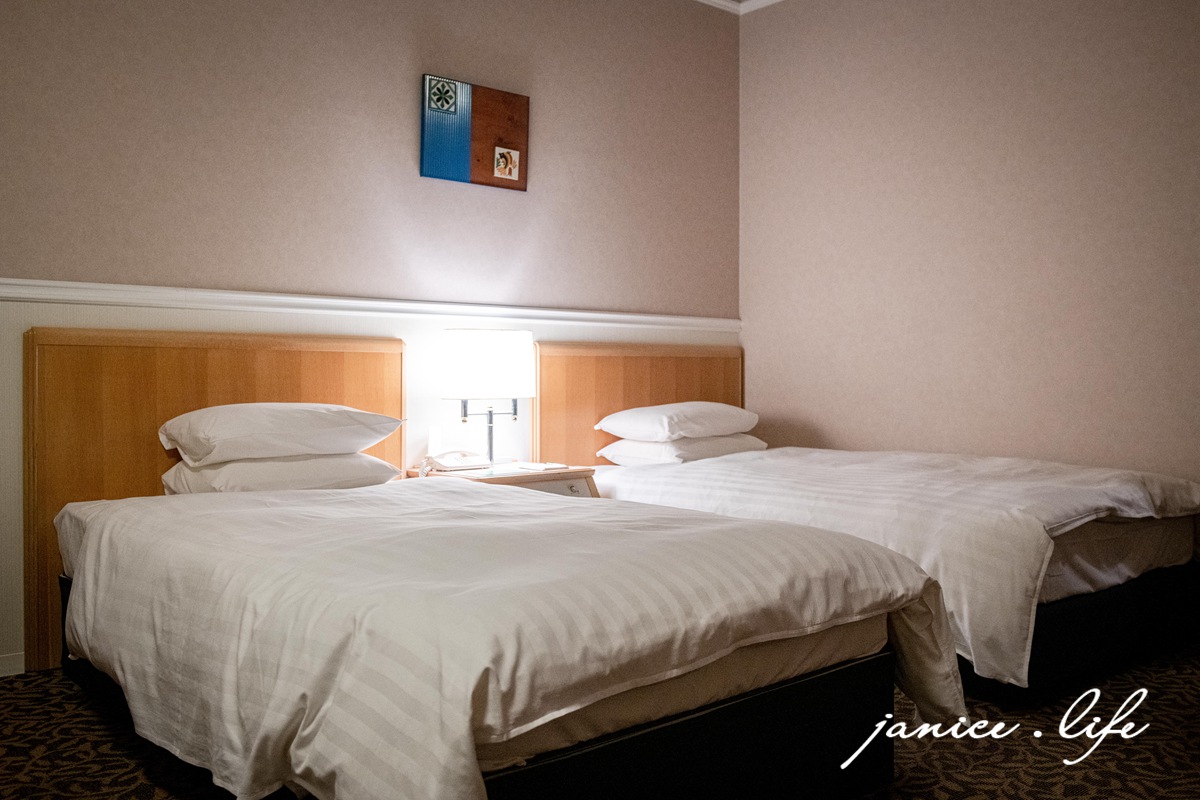 廣島尾道住宿|グリーンヒルホテル尾道 綠丘飯店尾道 GREENHILL HOTEL ONOMICHI|眺望尾道海峽美景.距離JR尾道站步行2分鐘 - 第11張圖 廣島尾道住宿 綠丘飯店尾道 グリーンヒルホテル尾道 GREENHILL HOTEL ONOMICHI 広島県尾道市東御所町9-1 四國自由行 四國旅遊 四國自駕 尾道景點 尾道飯店 潔妮食旅生活 日本自由行 日本旅遊 日本飯店 尾道海峽 尾道站