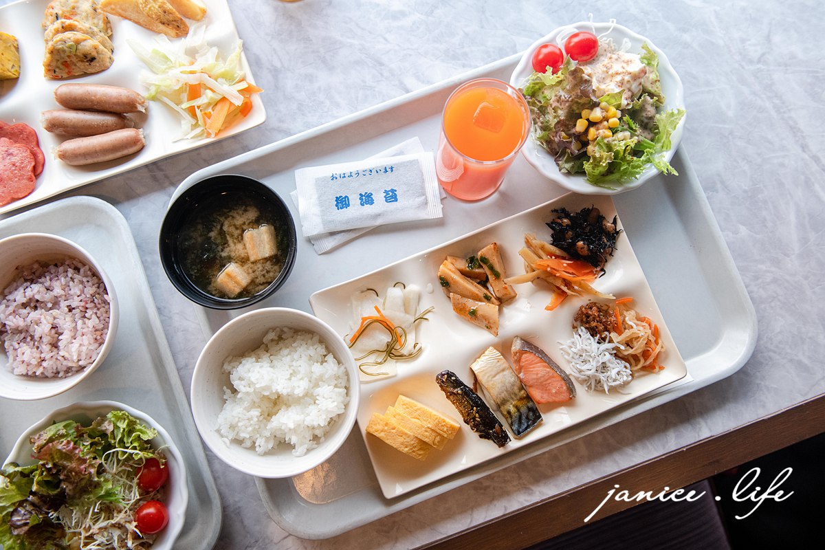 廣島尾道住宿|グリーンヒルホテル尾道 綠丘飯店尾道 GREENHILL HOTEL ONOMICHI|眺望尾道海峽美景.距離JR尾道站步行2分鐘 - 第25張圖 廣島尾道住宿 綠丘飯店尾道 グリーンヒルホテル尾道 GREENHILL HOTEL ONOMICHI 広島県尾道市東御所町9-1 四國自由行 四國旅遊 四國自駕 尾道景點 尾道飯店 潔妮食旅生活 日本自由行 日本旅遊 日本飯店 尾道海峽 尾道站