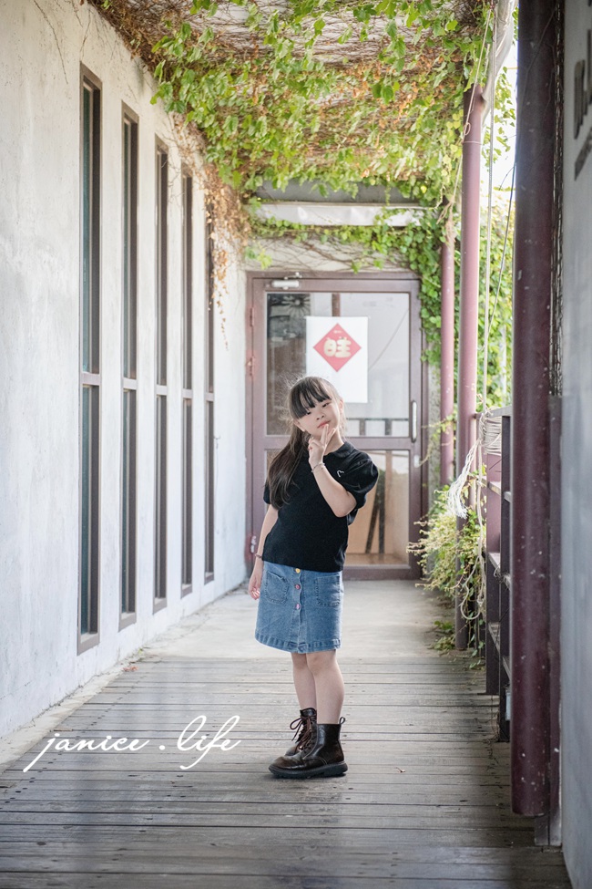 嘉義景點 嘉義縣民雄鄉1-3號 嘉義民雄景點 旺萊山鳳梨文化園區 鳳梨酥試吃 鳳梨小知識 旺萊山-鳳梨文化園區地址 旺萊山-鳳梨文化園區門票 旺萊山-鳳梨文化園區停車 潔妮食旅生活 嘉義旅遊 嘉義美食 鳳梨酥推薦 鳳梨酥