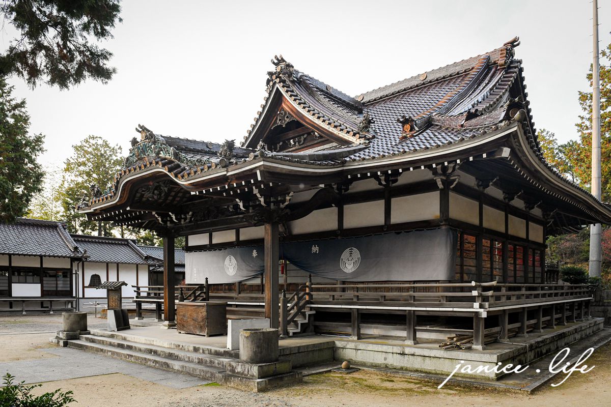 日本自由行 日本自駕 四國自由行 四國自駕 日本四國行程規劃 潔妮食旅生活 日本四國景點推薦 日本四國美食餐廳推薦 日本四國住宿飯店 日本四國租車 日本四國網路 日本岡山龍泉寺 岡山市北区下足守９００ 最上本山御瀧龍泉寺 龍泉寺御朱印 https://ryusenji.jpn.org/ 日本岡山賞楓 日本賞楓勝地 龍泉寺停車 龍泉寺賞楓