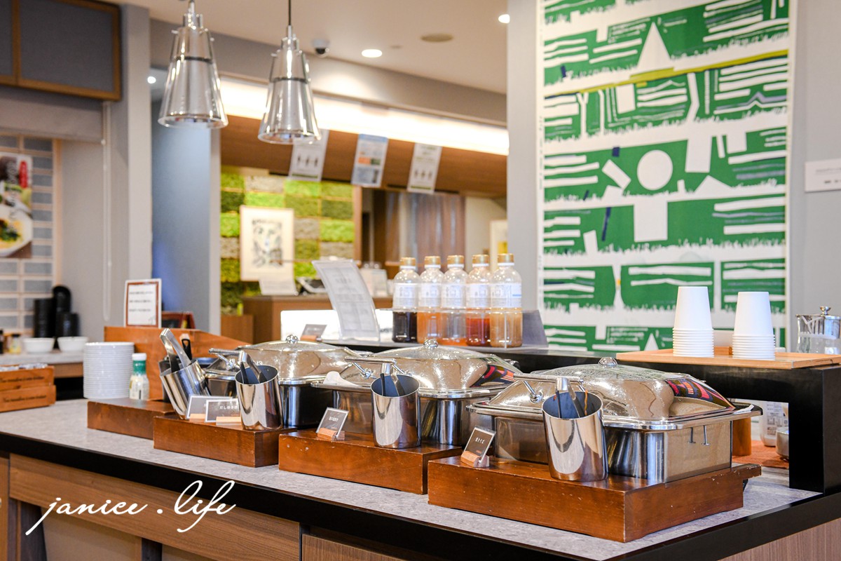 スーパーホテル丸亀駅前  SUPER HOTEL Marugame 香川県丸亀市通町142-1Station 四國香川住宿飯店 SUPER HOTEL停車 SUPER HOTEL位置  
日本自由行 日本自駕 四國自由行 四國自駕 日本四國行程規劃 潔妮食旅生活 日本四國景點推薦  日本四國美食餐廳推薦 日本四國住宿飯店 