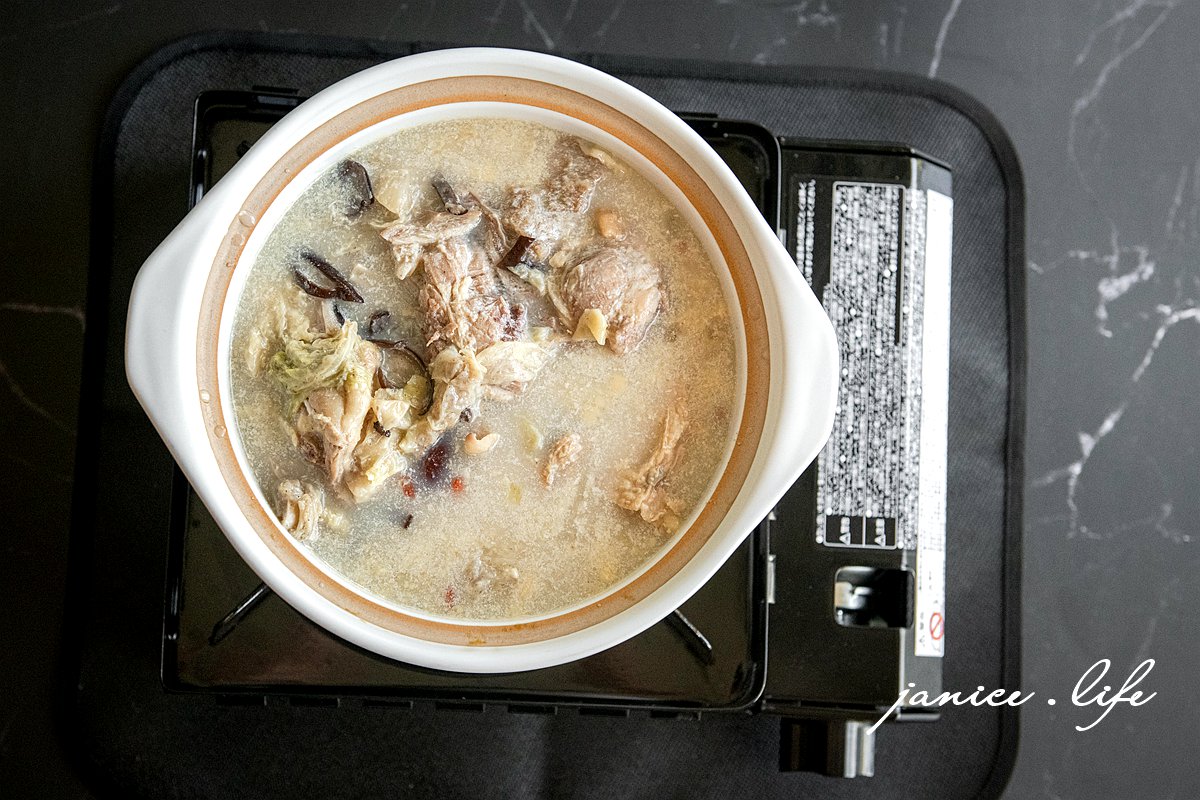 i3Fresh愛上新鮮 聖凱師 胡椒豬肚雞雙寶 宅配美食 冷凍美食 即食美食 即食料理包 加熱即食 冷凍即食包 潔妮食旅生活 下廚