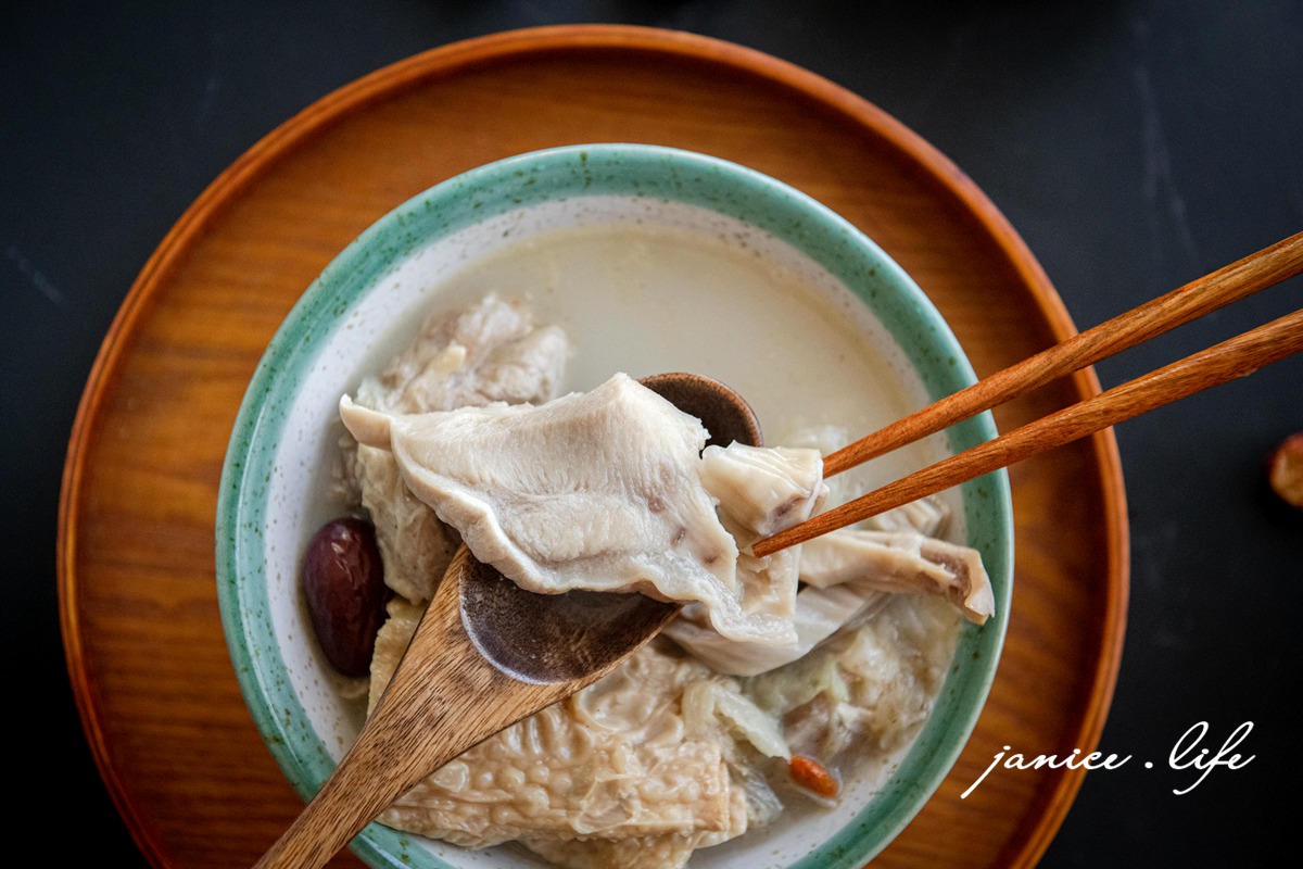 i3Fresh愛上新鮮 聖凱師 胡椒豬肚雞雙寶 宅配美食 冷凍美食 即食美食 即食料理包 加熱即食 冷凍即食包 潔妮食旅生活 下廚