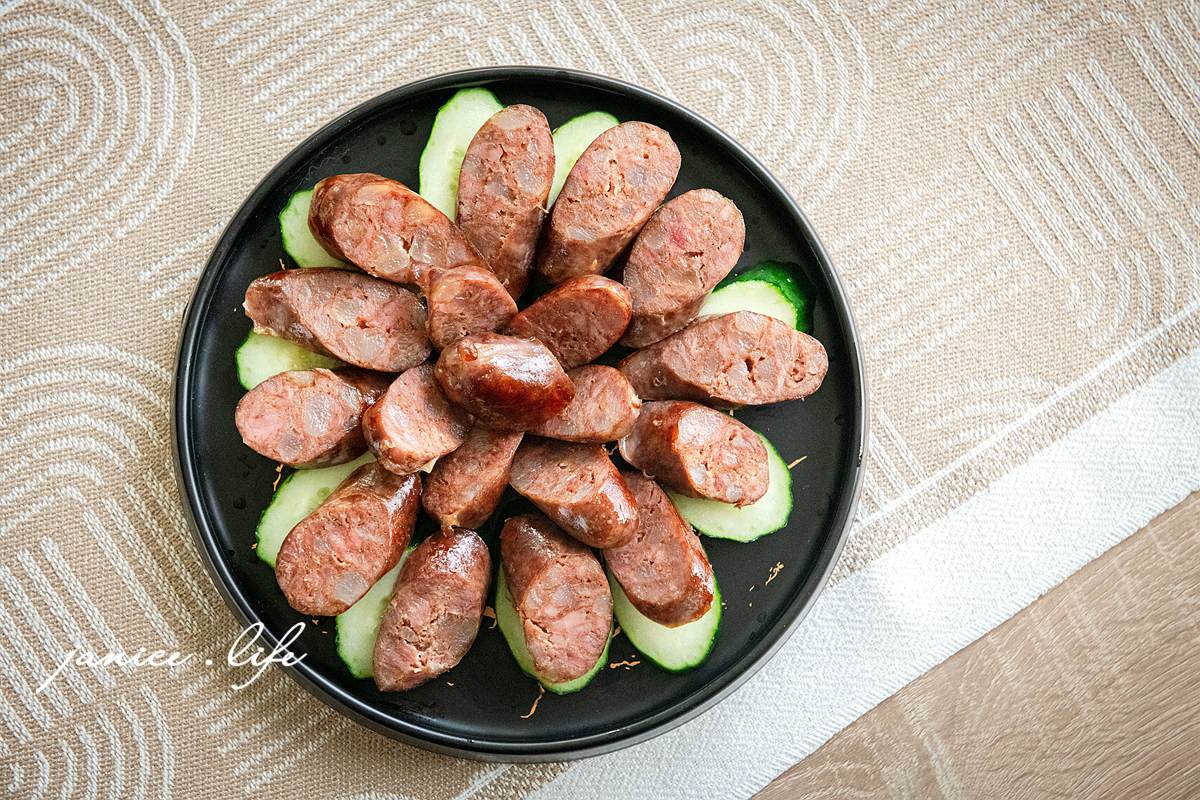 2026宅配年菜 漢來美食 飯店年菜 早鳥優惠 年菜早鳥優惠 年菜外帶推薦 辦桌超值必買組 潔妮食旅生活 宅配美食 年菜推薦 飯店年菜 宅美食 冷凍美食 冷凍年菜 復熱即食 五星飯店美食 宅配美食推薦 冷凍美食 冷凍食品 年夜飯宅配 宅配年菜 過年必買 早味台式香腸禮盒