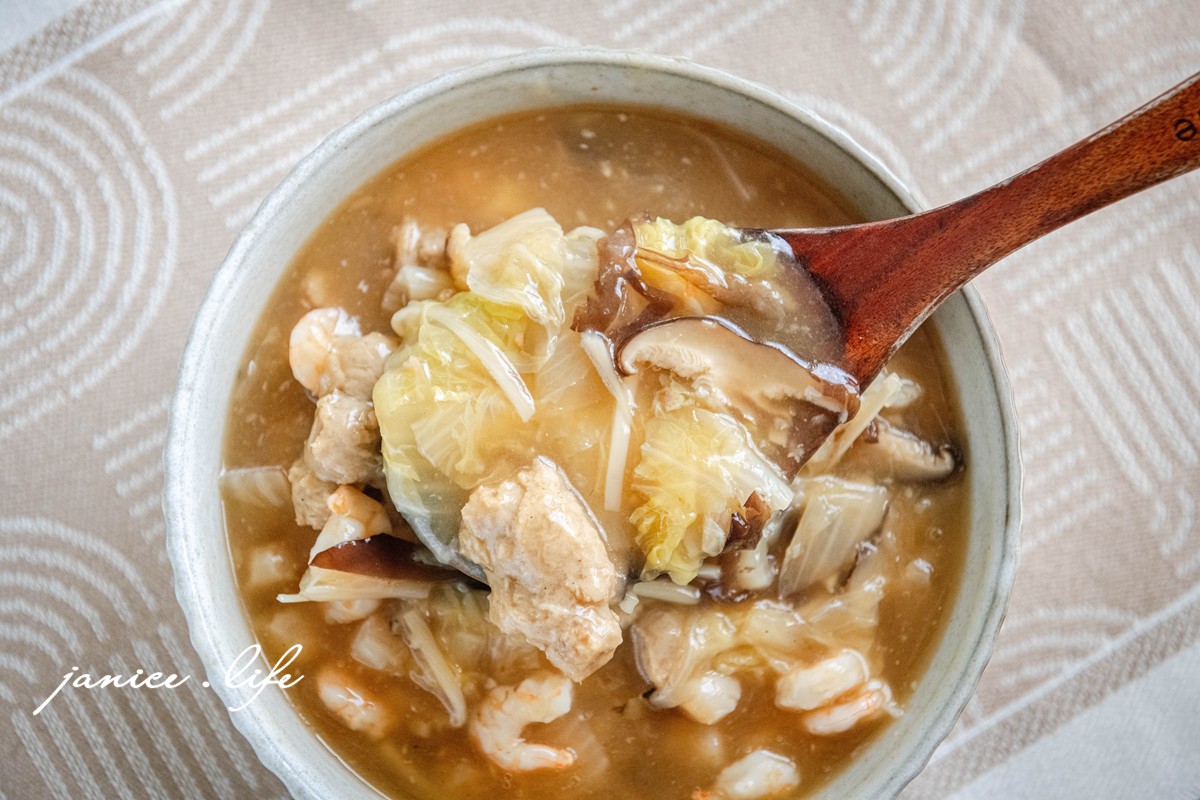 2026宅配年菜 漢來美食 飯店年菜 早鳥優惠 年菜早鳥優惠 年菜外帶推薦 辦桌超值必買組 潔妮食旅生活 宅配美食 年菜推薦 飯店年菜 宅美食 冷凍美食 冷凍年菜 復熱即食 五星飯店美食 宅配美食推薦 冷凍美食 冷凍食品 年夜飯宅配 宅配年菜 過年必買 五福極品海鮮羹