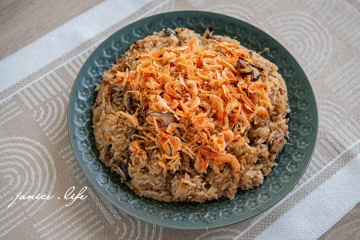 2026宅配年菜 漢來美食 飯店年菜 早鳥優惠 年菜早鳥優惠 年菜外帶推薦 辦桌超值必買組 潔妮食旅生活 宅配美食 年菜推薦 飯店年菜 宅美食 冷凍美食 冷凍年菜 復熱即食 五星飯店美食 宅配美食推薦 冷凍美食 冷凍食品 年夜飯宅配 宅配年菜 過年必買 干貝櫻花蝦米糕