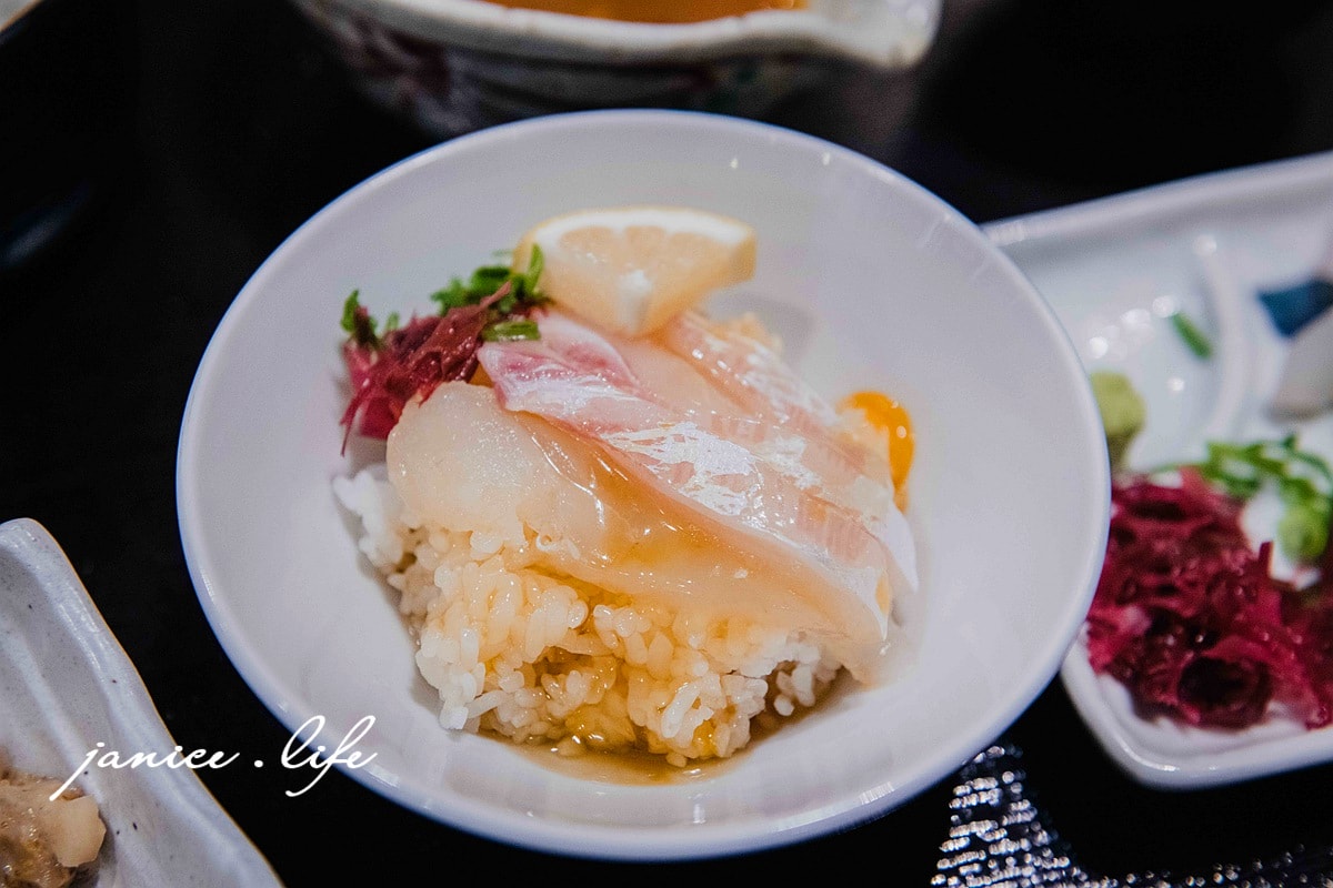 日本自由行 日本自駕 四國自由行 四國自駕 日本四國行程規劃 潔妮食旅生活 日本四國景點推薦 日本四國美食餐廳推薦 日本四國住宿飯店 宇和島鯛めし もとやま