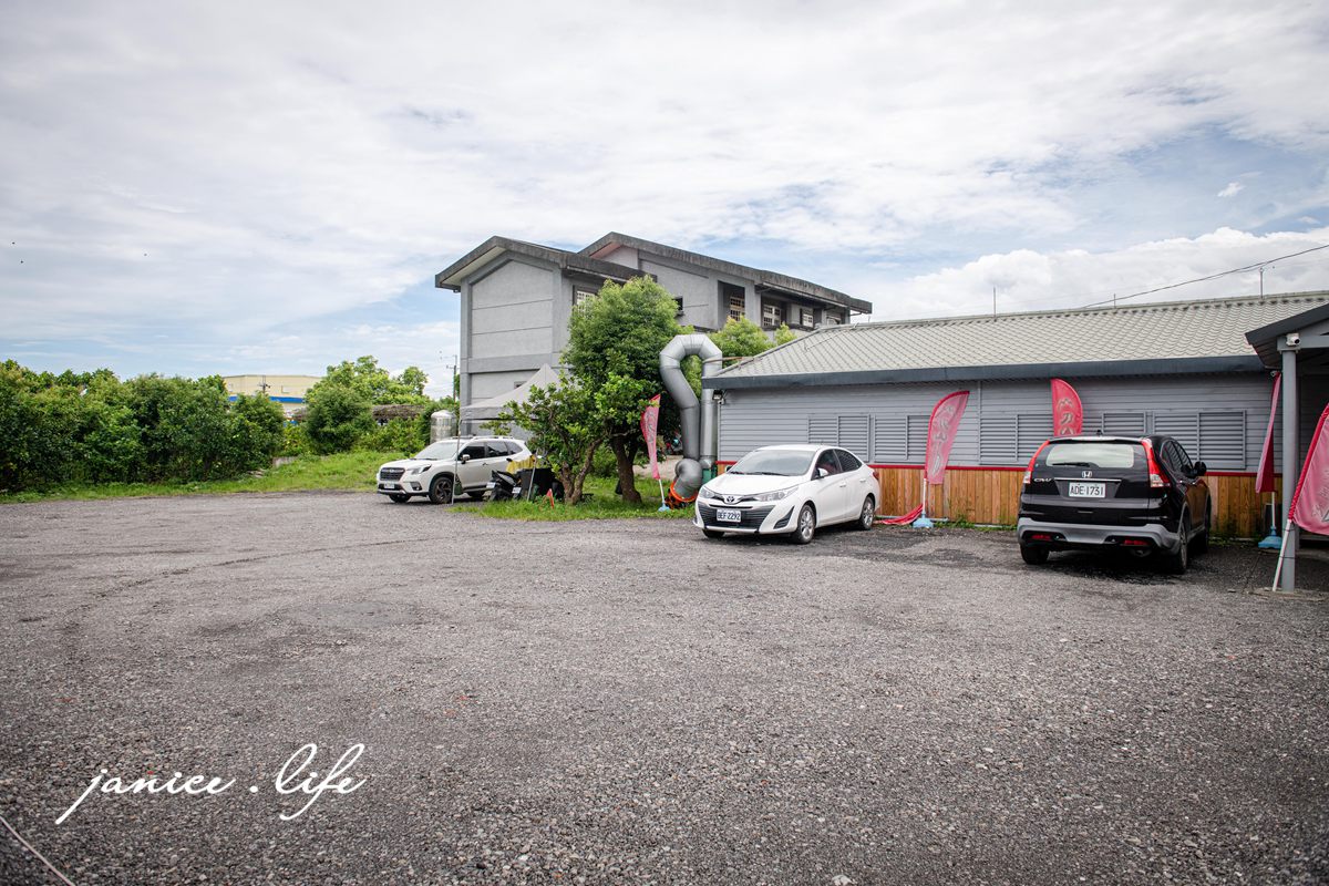 宜蘭冬山美食|刀山臭豆腐|外酥內嫩+酸甜爽脆泡菜|梅花湖旁特色小吃 - 第3張圖 宜蘭冬山美食 刀山臭豆腐 宜蘭縣冬山鄉鹿得路113號 宜蘭臭豆腐 刀山臭豆腐菜單 刀山臭豆腐停車 潔妮食旅生活 宜蘭旅遊 宜蘭美食 宜蘭推薦美食
