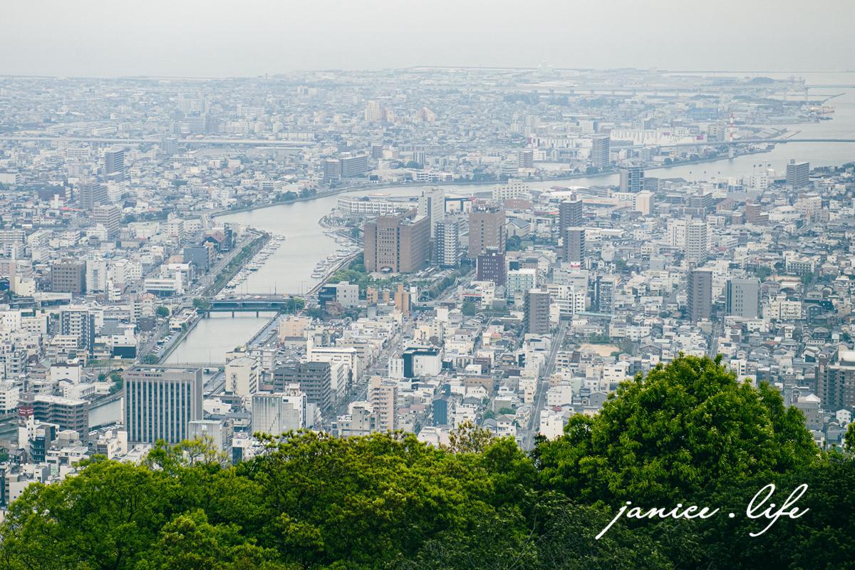 日本自由行 日本自駕 四國自由行 四國自駕 日本四國行程規劃 潔妮食旅生活 日本四國景點推薦 日本四國美食餐廳推薦 日本四國住宿飯店 日本四國租車 日本四國網路 眉山纜車 眉山公園