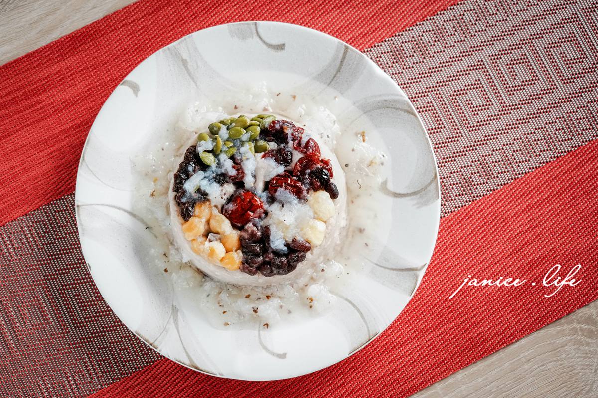 2026年菜 i3Fresh愛上新鮮 吳秉承師傅精選十菜 承運鴻福賀歲宴 宅配美食 宅配年菜 冷凍年菜宅配到家 過年圍爐 年夜飯 年菜預購 2026年菜推薦 潔妮食旅生活 年菜預訂 年菜推薦 加熱即食 芋泥蜜八寶