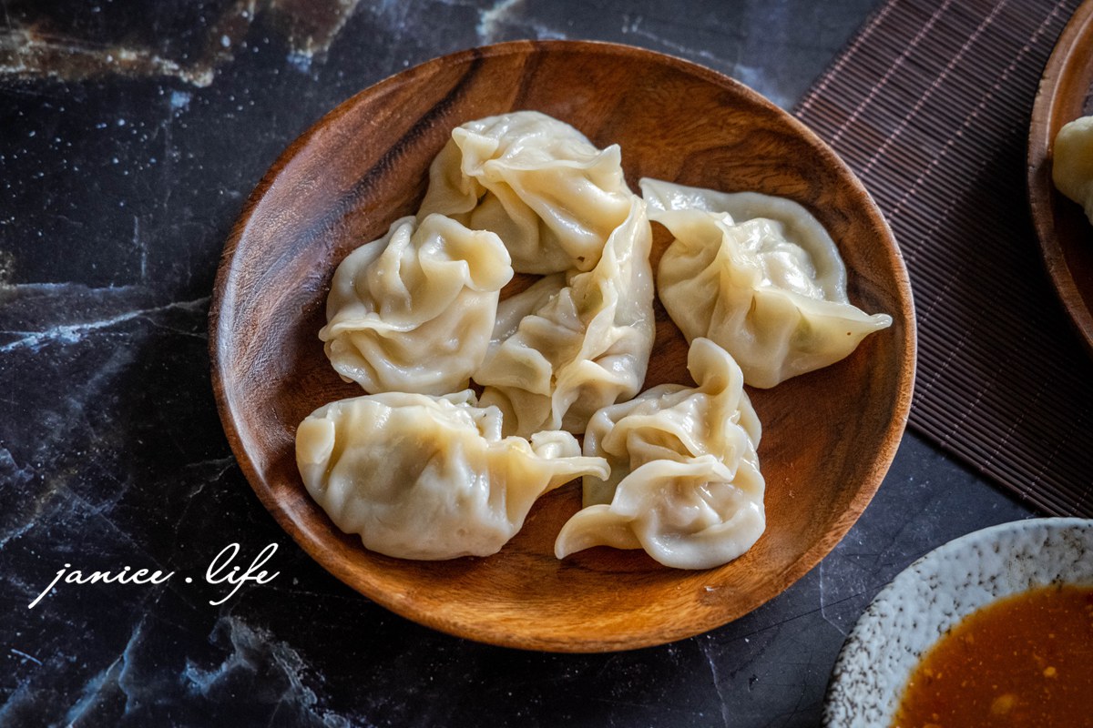 八德在地人推薦早餐 八德美食 八塊厝美食 五二七小籠包 桃園市八德區興豐路美食 五二七小籠包蒸餃 潔妮食旅生活 八德小吃 五二七小籠包菜單 
