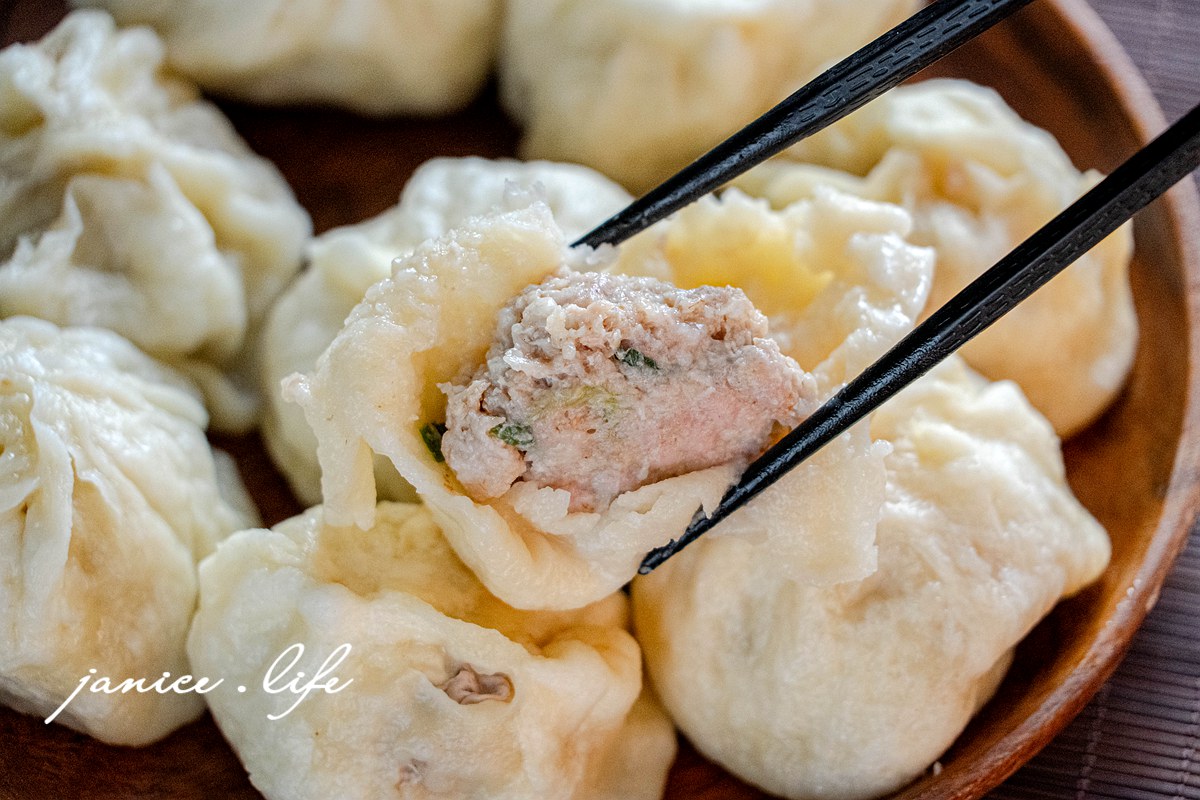 八德在地人推薦早餐 八德美食 八塊厝美食 五二七小籠包 桃園市八德區興豐路美食 五二七小籠包蒸餃 潔妮食旅生活 八德小吃 五二七小籠包菜單 