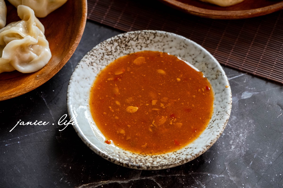八德在地人推薦早餐 八德美食 八塊厝美食 五二七小籠包 桃園市八德區興豐路美食 五二七小籠包蒸餃 潔妮食旅生活 八德小吃 五二七小籠包菜單 