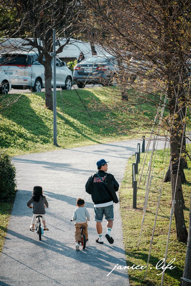 桃園親子公園 桃園親子景點 華興池生態埤塘公園 華興池生態埤塘公園停車 桃園旅遊 桃園景點 桃園大園 潔妮食旅生活 桃園看飛機