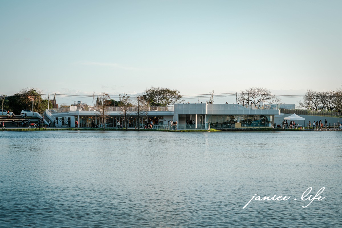 桃園親子公園 桃園親子景點 華興池生態埤塘公園 華興池生態埤塘公園停車 桃園旅遊 桃園景點 桃園大園 潔妮食旅生活 桃園看飛機