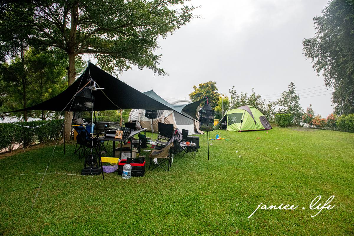 大雪山喜樂之地露營區 臺中市東勢區東坑路978-6號 大雪山喜樂之地露營區相片 大雪山喜樂之地露營區費用 大雪山喜樂之地露營區交通 大雪山喜樂之地露營區環境 台中露營 露營地推薦 露營包場推薦 潔妮食旅生活 台中旅遊 