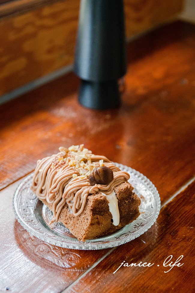 二餘草堂咖啡工作室