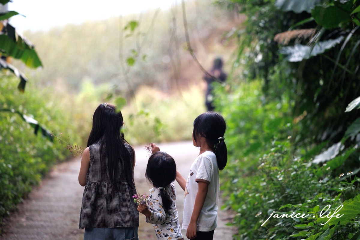 大雪山喜樂之地露營區 臺中市東勢區東坑路978-6號 大雪山喜樂之地露營區相片 大雪山喜樂之地露營區費用 大雪山喜樂之地露營區交通 大雪山喜樂之地露營區環境 台中露營 露營地推薦 露營包場推薦 潔妮食旅生活 台中旅遊 