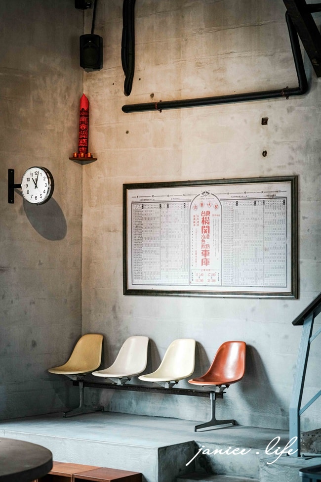 機關車庫 Tea House 1917 機關車庫位置地點 機關車庫菜單 機關車庫電話 機關車庫訂位 台東美食 台東聚會餐廳 台東新餐廳 台東旅遊 台東景點 潔妮食旅生活 臺東縣台東市桂林北路298號 0972256615 櫻桃鴨三吃 烤鴨三吃 