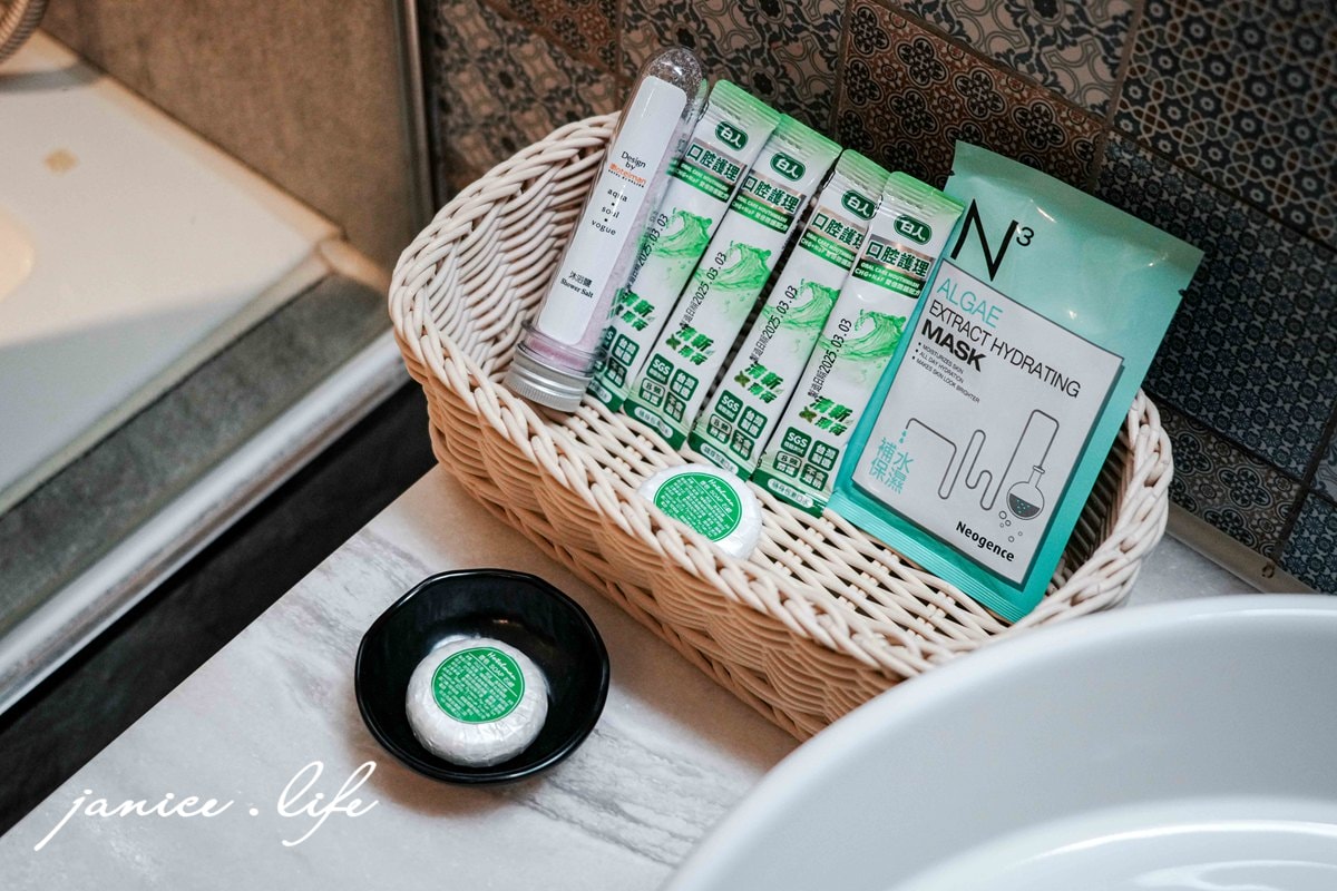 嘉義住宿飯店推薦 蘭桂坊花園酒店 蘭桂坊花園酒店停車 蘭桂坊花園酒店位置 蘭桂坊花園酒店早餐 文化路夜市 嘉義旅遊 嘉義飯店推薦 嘉義市西區延平街250號 潔妮食旅生活