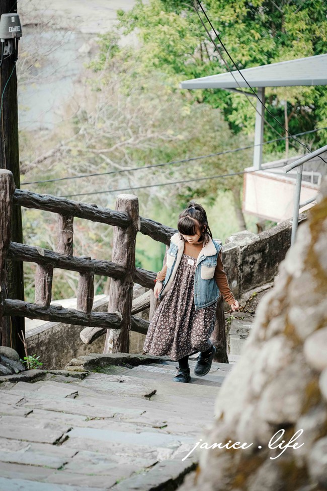 2026大溪老街必吃美食|精選15間必吃必買名單|從傳統老字號到到隱藏美食 - 第75張圖 2026大溪老街必吃美食 大溪美食 大溪老街 大溪旅遊 潔妮食旅生活 大溪老街風景