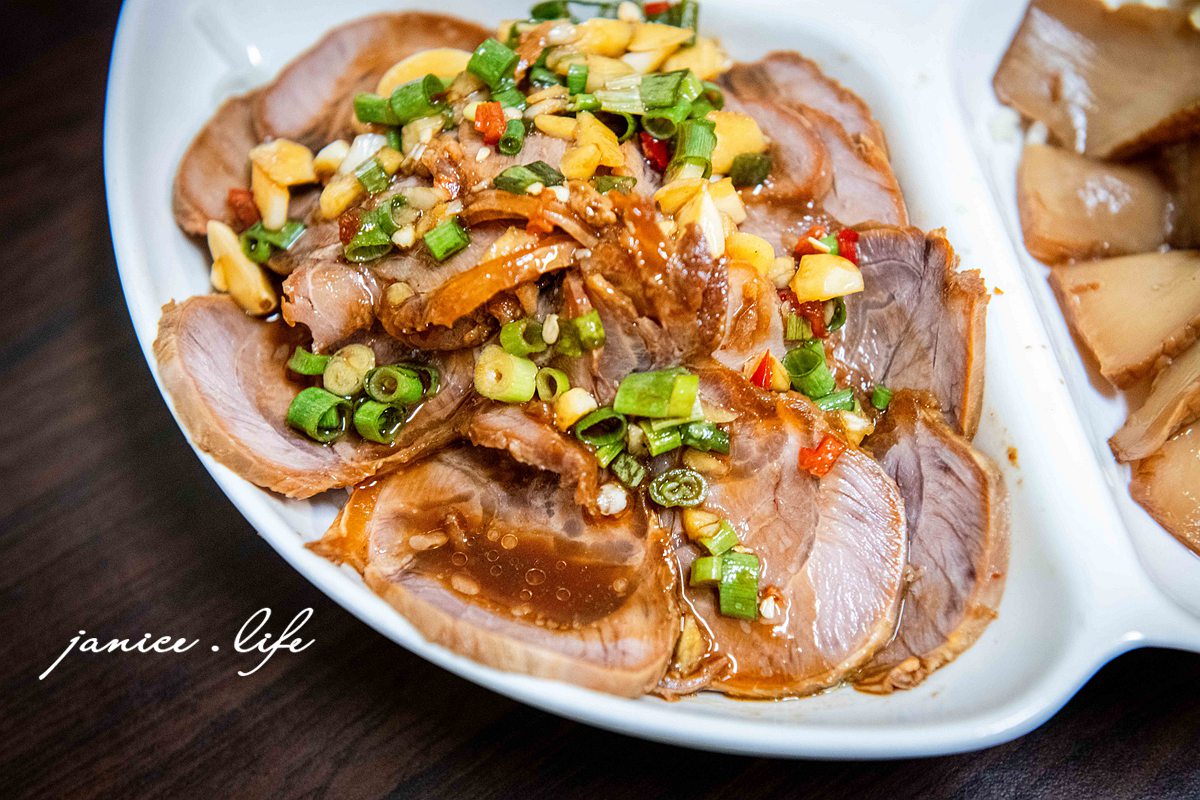 台東聚會餐廳推薦 台東美食 更生路美食餐廳推薦 品味香食堂 品味香食堂菜單 潔妮食旅生活 台東旅遊 臺東縣台東市更生路541號 