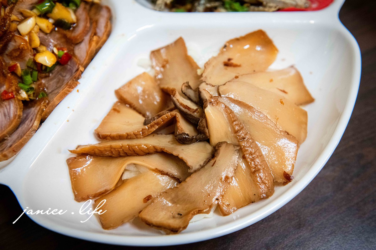 台東聚會餐廳推薦 台東美食 更生路美食餐廳推薦 品味香食堂 品味香食堂菜單 潔妮食旅生活 台東旅遊 臺東縣台東市更生路541號 