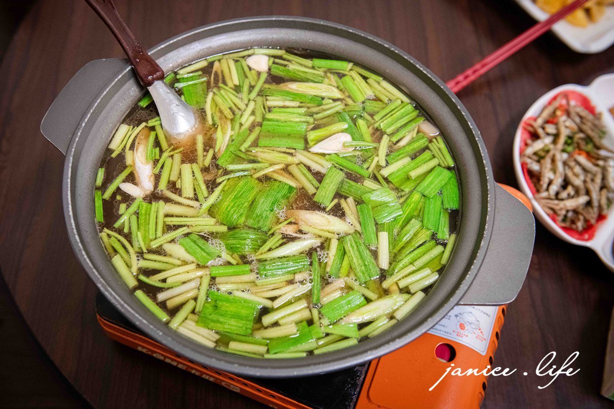 台東聚會餐廳推薦 台東美食 更生路美食餐廳推薦 品味香食堂 品味香食堂菜單 潔妮食旅生活 台東旅遊 臺東縣台東市更生路541號 