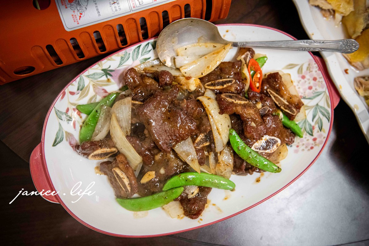 台東聚會餐廳推薦 台東美食 更生路美食餐廳推薦 品味香食堂 品味香食堂菜單 潔妮食旅生活 台東旅遊 臺東縣台東市更生路541號 