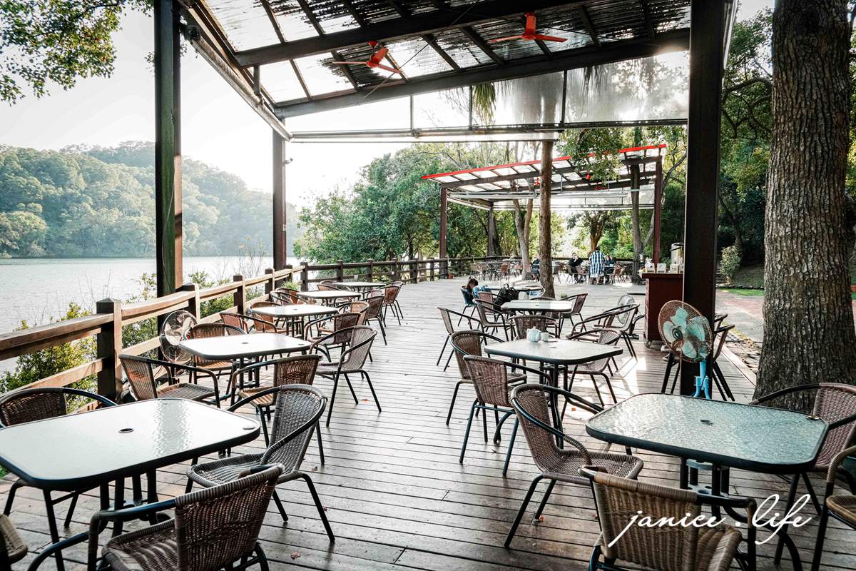 新竹寶山 新竹寶山旅遊 新竹寶山景點 沙湖壢咖啡館 漣漪書屋 寶山水庫 新竹縣寶山鄉山湖路63號 035760108 沙湖壢咖啡館菜單 沙湖壢咖啡館 停車 新竹旅遊 新竹景點 新竹美食 新竹咖啡館 百香果凍樂園 西西里咖啡 潔妮食旅生活 湖畔步道