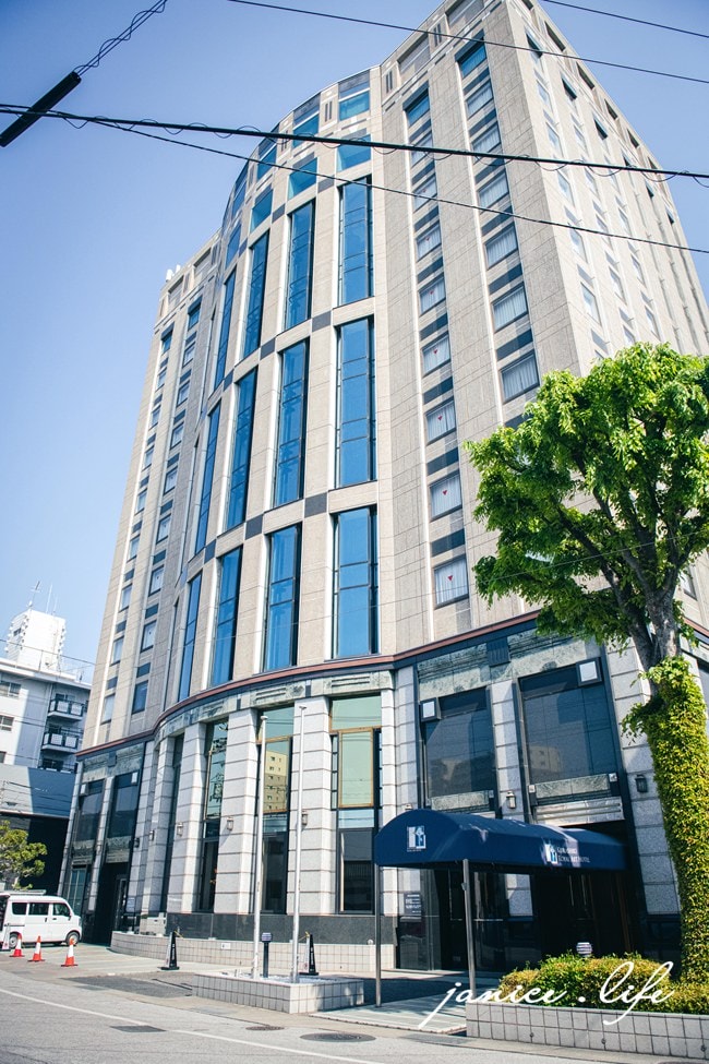 帶長輩出國 帶爸媽出國 帶長輩出國注意事項 帶長輩出國自由行 帶長輩出國推薦行程 日本四國自由行 日本四國自駕 日本四國旅遊行程規劃 潔妮食旅生活 Kurashiki Royal Art Hotel