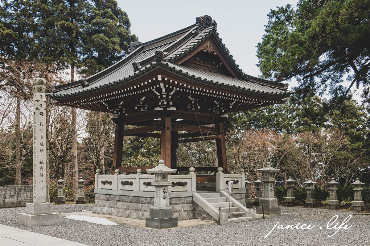 四國香川景點 雲邊寺 雲邊寺纜車 雲邊寺山頂公園 四國遍路 四國靈場 四國遍路第66號靈場 五百羅漢像 天空鞦韆 潔妮食旅生活 求願茄子 日本旅遊 日本自由行 日本四國自駕 日本四國自由行 日本最大索道之一