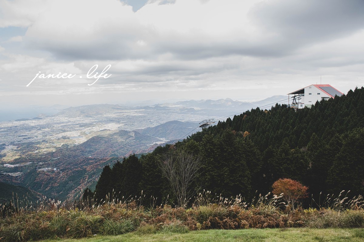 四國香川景點 雲邊寺 雲邊寺纜車 雲邊寺山頂公園 四國遍路 四國靈場 四國遍路第66號靈場 五百羅漢像 天空鞦韆 潔妮食旅生活 求願茄子 日本旅遊 日本自由行 日本四國自駕 日本四國自由行 日本最大索道之一