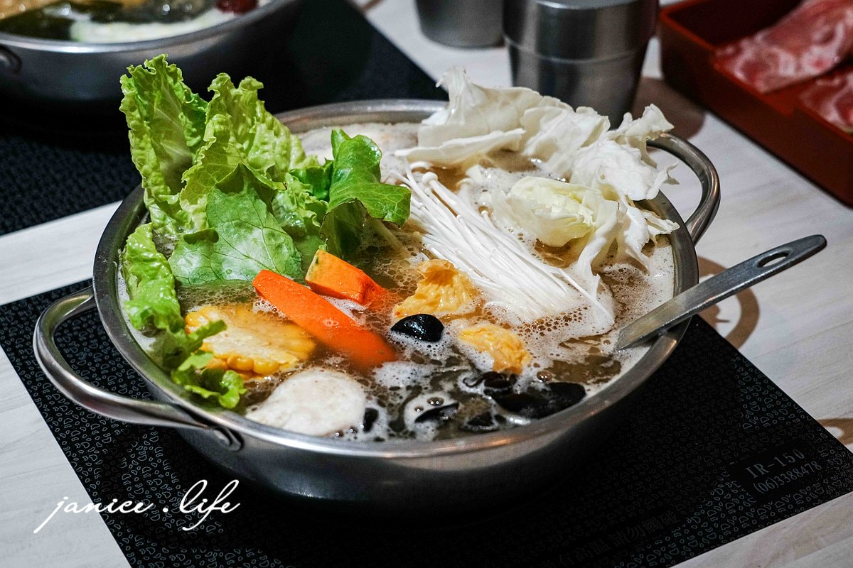 八德美食 桃園大全聯美食餐廳推薦 荖子鍋PLUS 荖子鍋PLUS 桃園大全聯八德店 荖子鍋菜單 荖子鍋訂位 荖子鍋分店 荖子鍋大全聯 潔妮食旅生活 介壽路美食 桃園市八德區介壽路二段148號1F