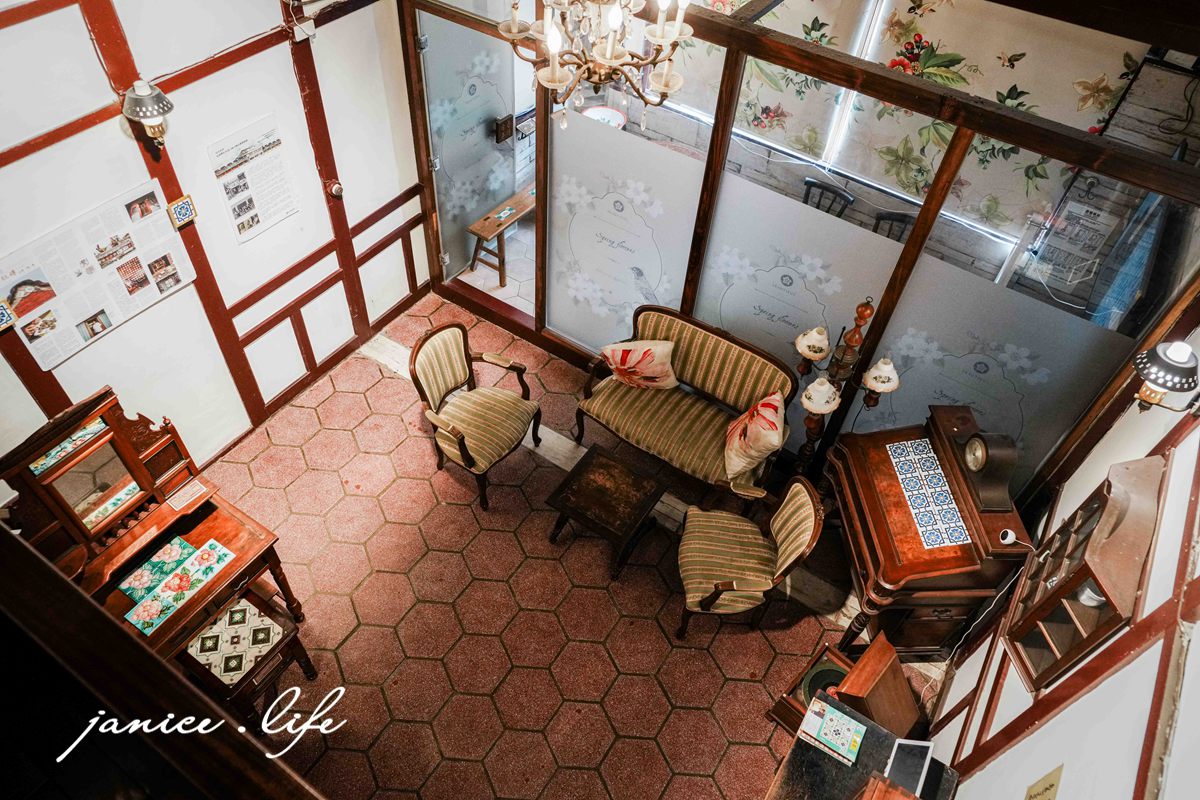 嘉義景點 臺灣花磚博物館 臺灣花磚文化 嘉義市西區林森西路282號 潔妮食旅生活 嘉義旅遊 嘉義景點推薦 臺灣花磚博物館門票 臺灣花磚博物館停車 臺灣花磚博物館導覽