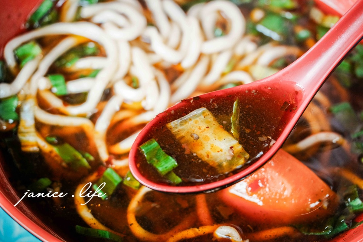新竹竹東|禾園小吃|各式美味客家料理|寬敞停車場|可做素菜 - 第11張圖 禾園小吃 禾園小吃菜單 禾園小吃 竹東禾園小吃 竹東美食 新竹美食 客家美食 客家料理 禾園小吃 潔妮食旅生活 新竹縣竹東鎮瑞峰里1鄰5-10號 035949686 禾園小吃菜單