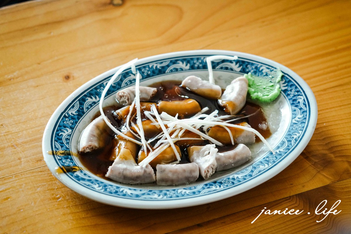 嘉義美食|正統火雞肉飯|鮮嫩多汁火雞肉片飯|大雅路上的低調實力派 - 第11張圖 嘉義美食 正統火雞肉飯 嘉義市東區蘭潭里大雅路二段591號 嘉義火雞肉飯 嘉義火雞肉片飯 涼拌豬肝 苦瓜沙拉 蒜泥粉腸 正統火雞肉飯菜單 嘉義火雞肉飯 嘉義東區美食 潔妮食旅生活 嘉義旅遊 500碗全台小吃新指南