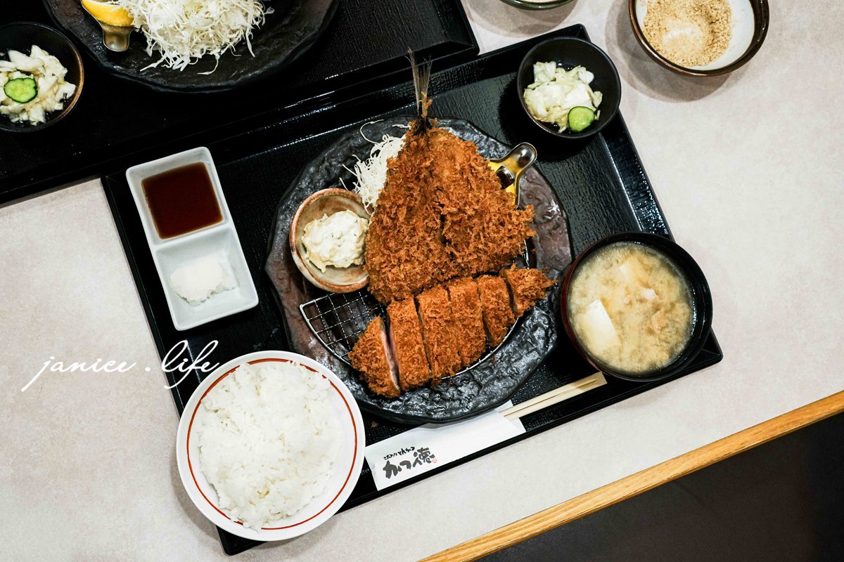 北海道札幌美食 かつ徳豊平店 北海道豬排店 かつ徳 豊平店 札幌炸豬排 熟成豬排 潔妮食旅生活 札幌美食推薦 北海道自駕必吃美食 札幌自由行美食推薦 かつ徳豊平店菜單 かつ徳豊平店停車 Katsutoku
