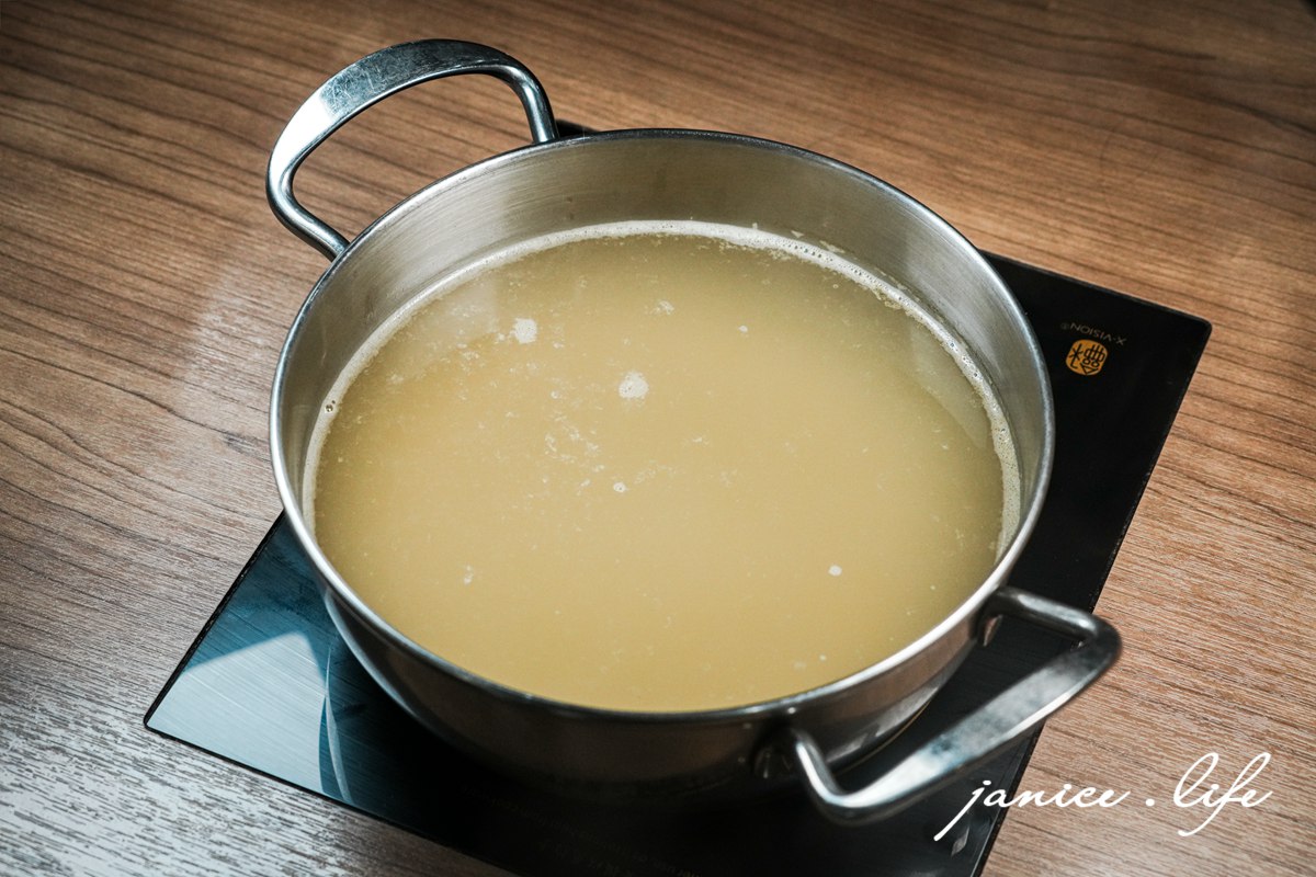 桃園八德美食 桃園八德火鍋 自助吧吃到飽 桃園八德寵物友善 養鍋 Yang Guo 石頭涮涮鍋 養鍋菜單 養鍋線上訂位 養鍋Yang Guo石頭涮涮鍋桃園八德店 潔妮食旅生活 八德美食 桃園八德火鍋推薦 桃園市八德區大智里永福西街74號 寵物友善餐廳