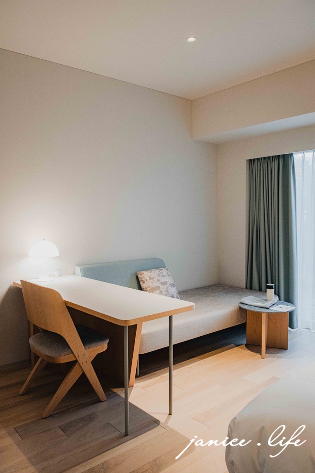 四國愛媛住宿推薦|ITOMACHI HOTEL 0|走進隈研吾的永續建築美學.必訪的設計感飯店 - 第26張圖 いとまちホテル0 ITOMACHI HOTEL 0 愛媛県西条市朔日市250-7 https://itomachihotel-0.com/ 建築師隈研吾設計 四國愛媛旅遊旅行 四國愛媛住宿飯店推薦 潔妮食旅生活 四國自駕 四國自由行 日國景點 四國愛媛景點 日本自由行 四國旅遊 設計旅宿 隈研吾迷 西条市 住宿 日本零能耗飯店 日本環保綠建築飯店 西條 湧水 飯店 愛媛自由行 住宿 四國設計感飯店 ITOMACHI HOTEL 0 交通 ITOMACHI HOTEL 0 早餐 隈研吾建築設計